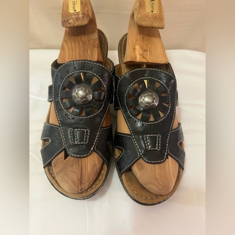 🔴 NaturalSoul by naturalizer women’s bohemian hippie slip on sandal size 8.5